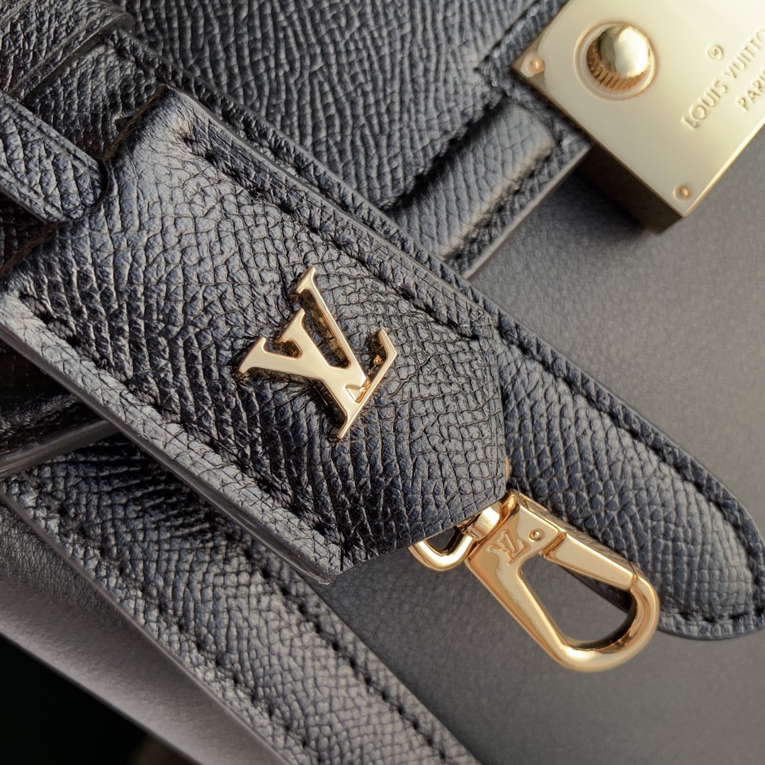 l0*is V*t0n arch handbags-22*20*13cm