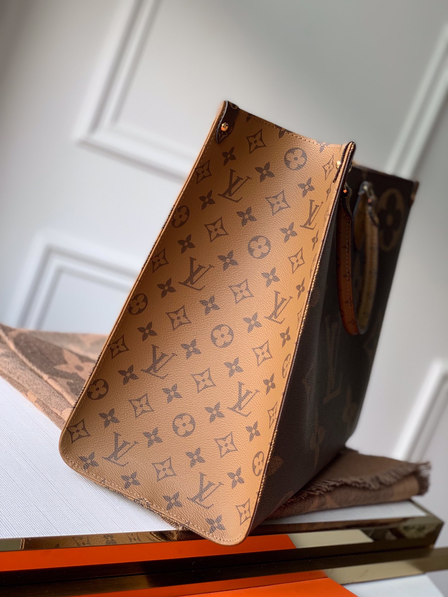 l0*is V*t0n onthego handbag-41*34*19cm(brown strap)