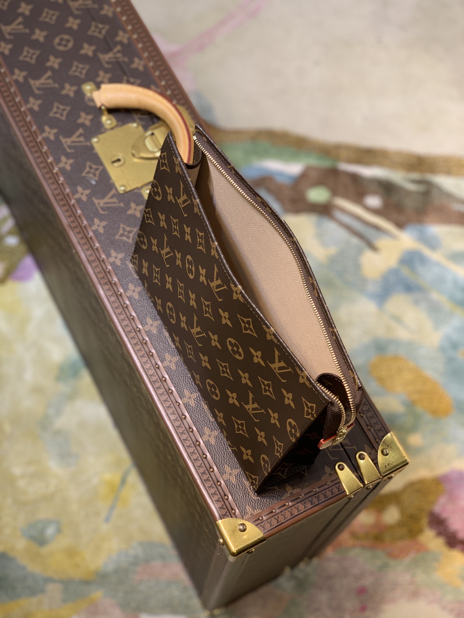 l0*is V*t0n toiletry pouch 26-26*20*5cm