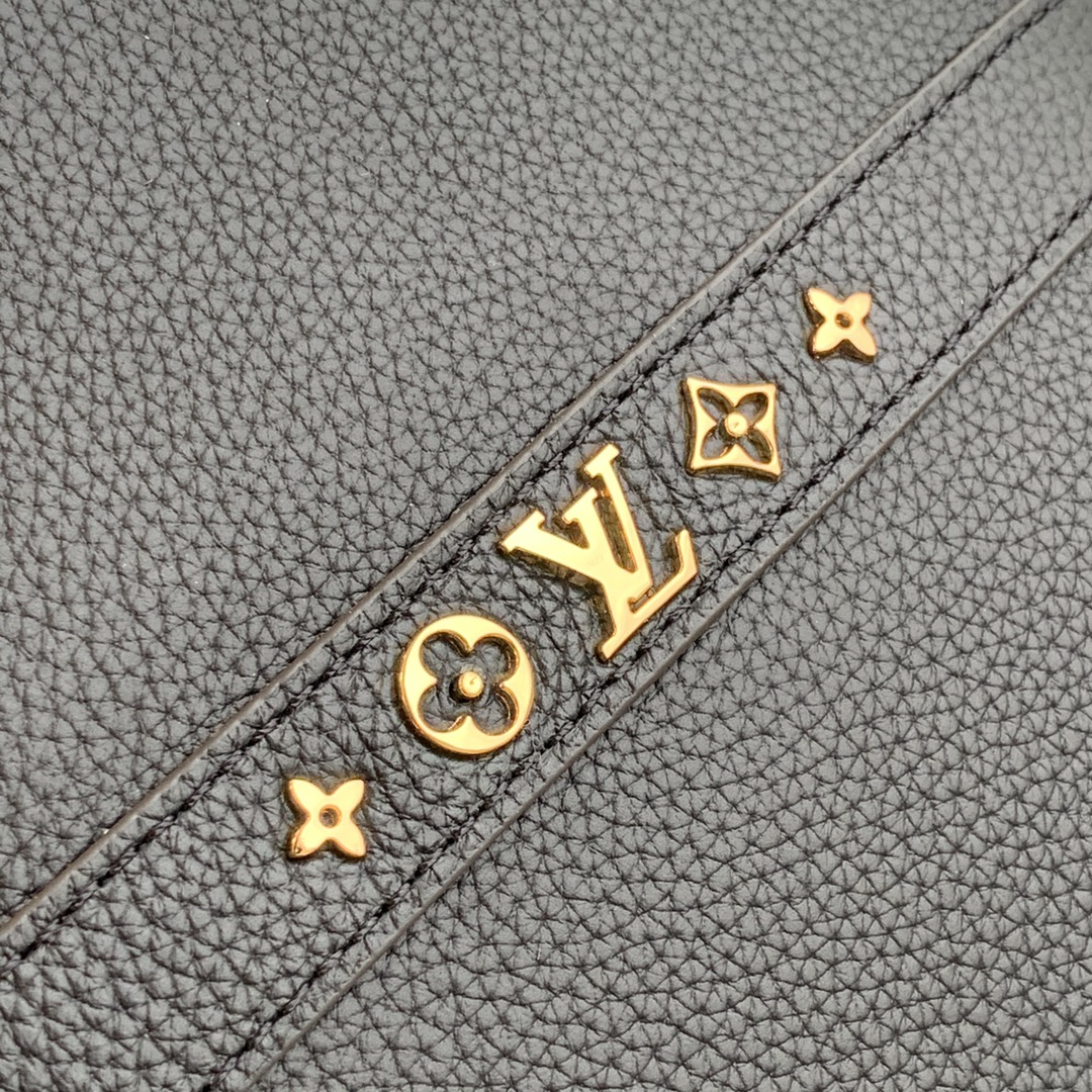 l0*is V*t0n cruiser handbags-25*22.5*13cm