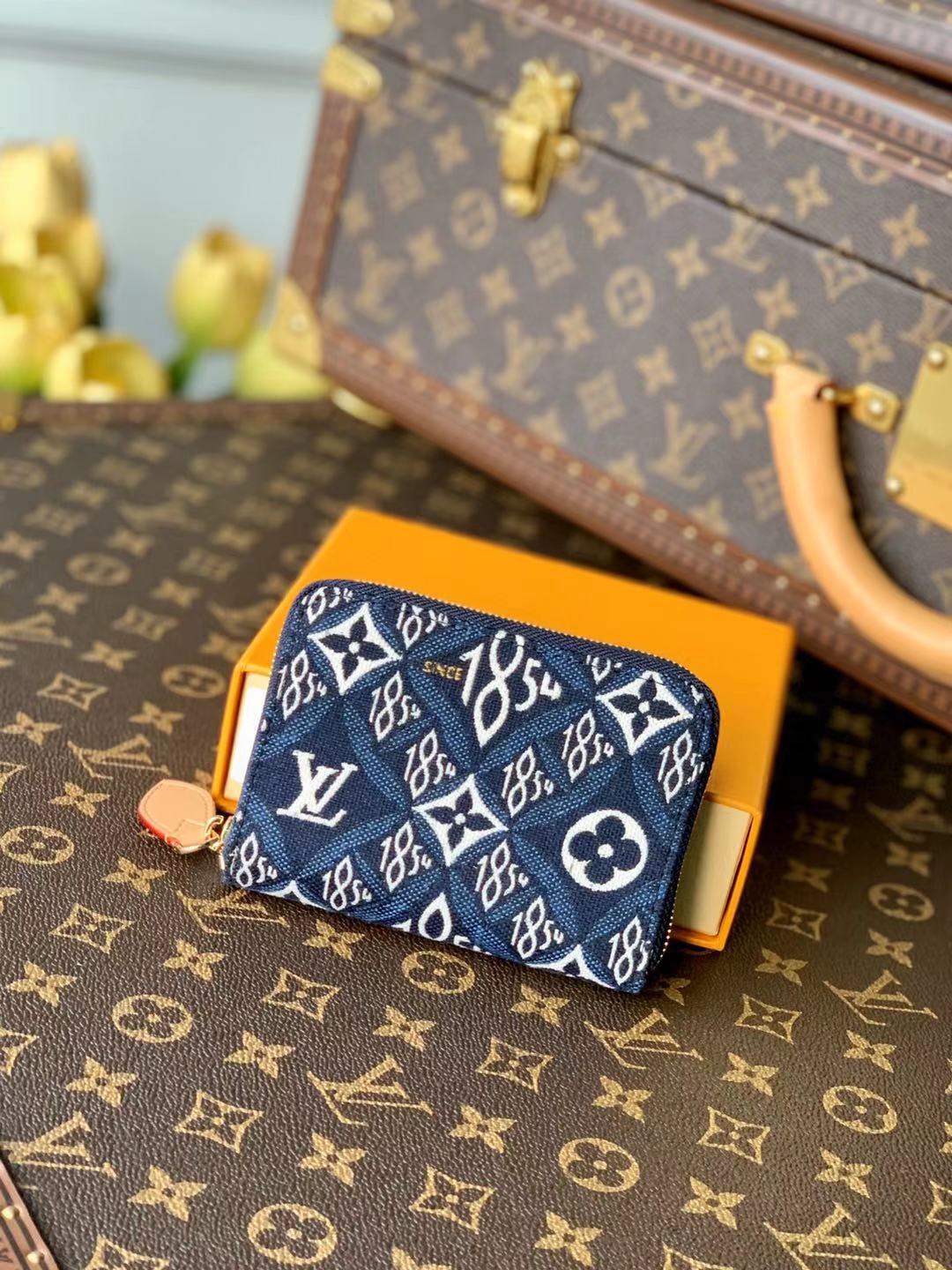 l0*is V*t0n since 1854 zippy wallet-11*8.5*12cm
