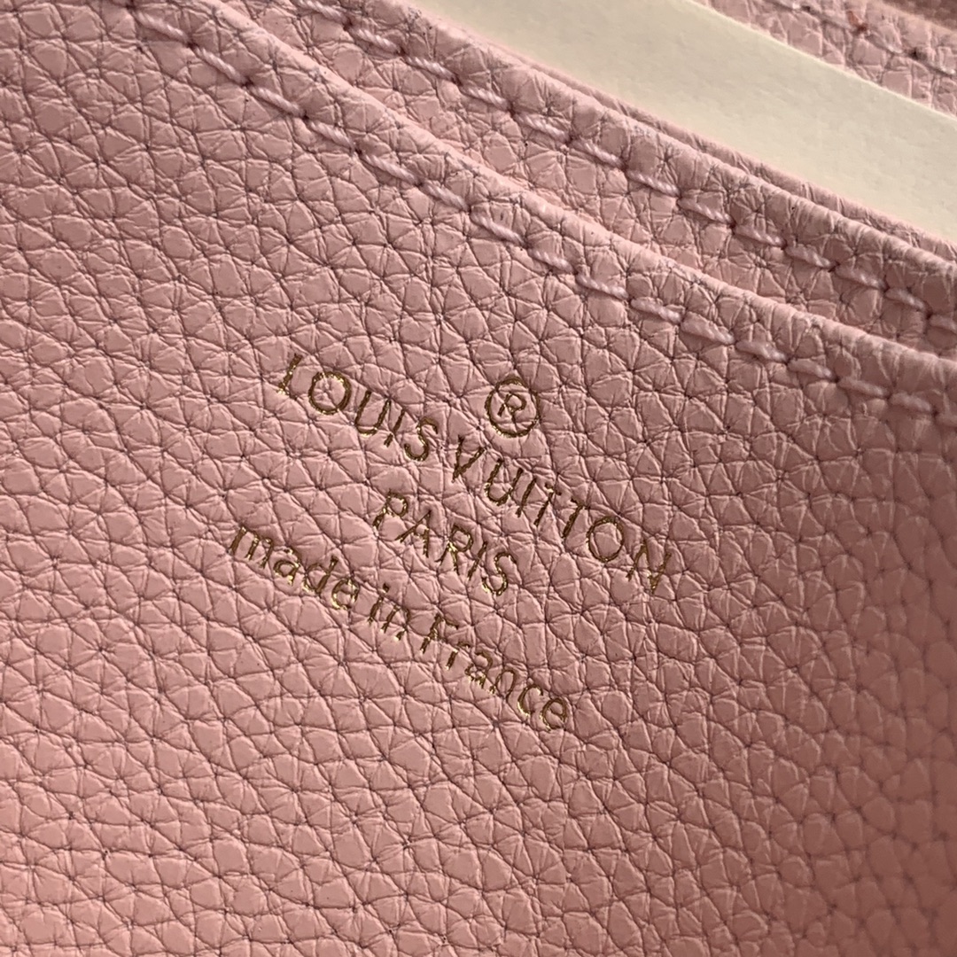 l0*is V*t0n by the pool zippy wallet-11*8.5*12cm