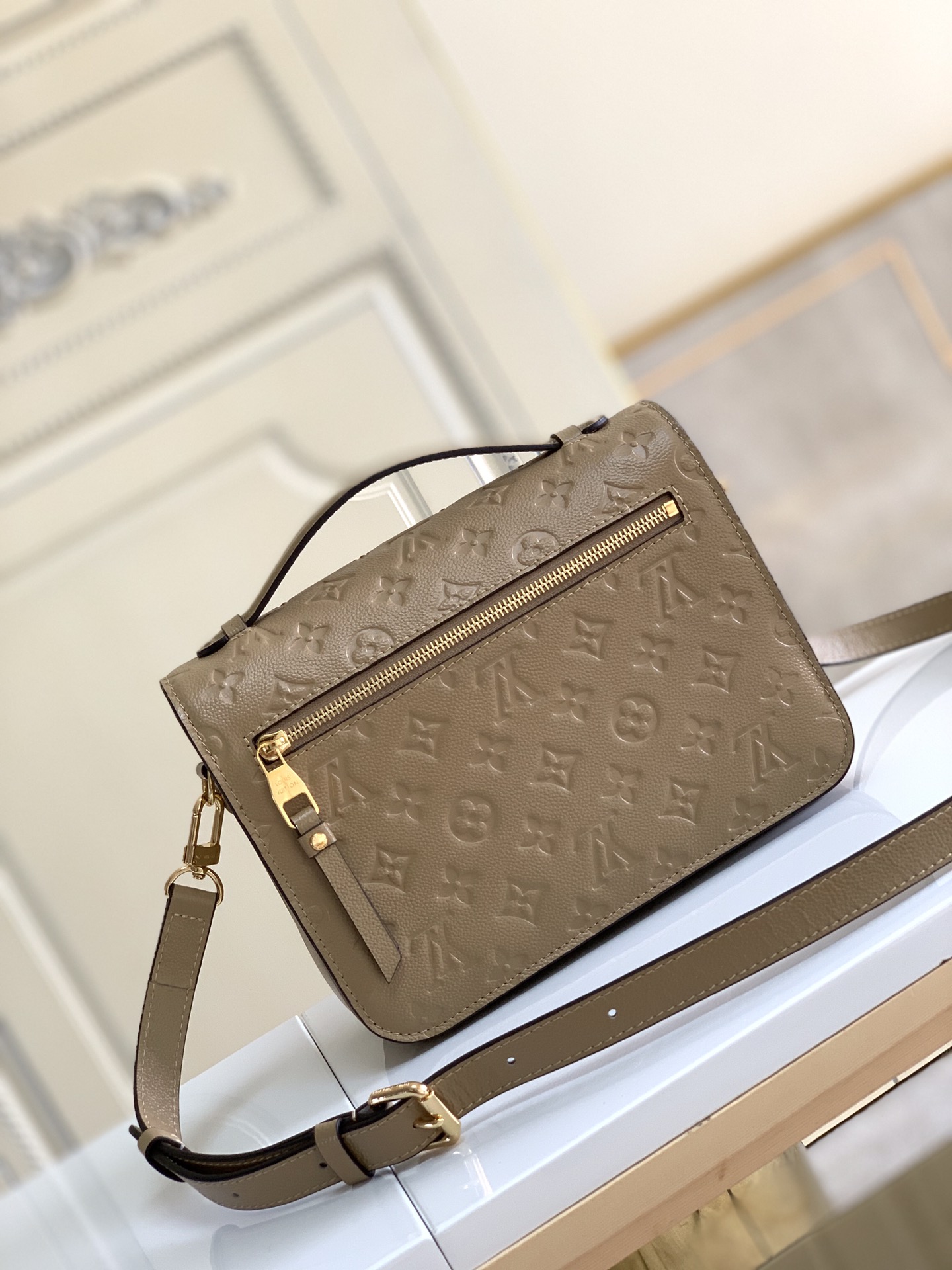 l0*is V*t0n pochette metis handbags-25*19*7cm