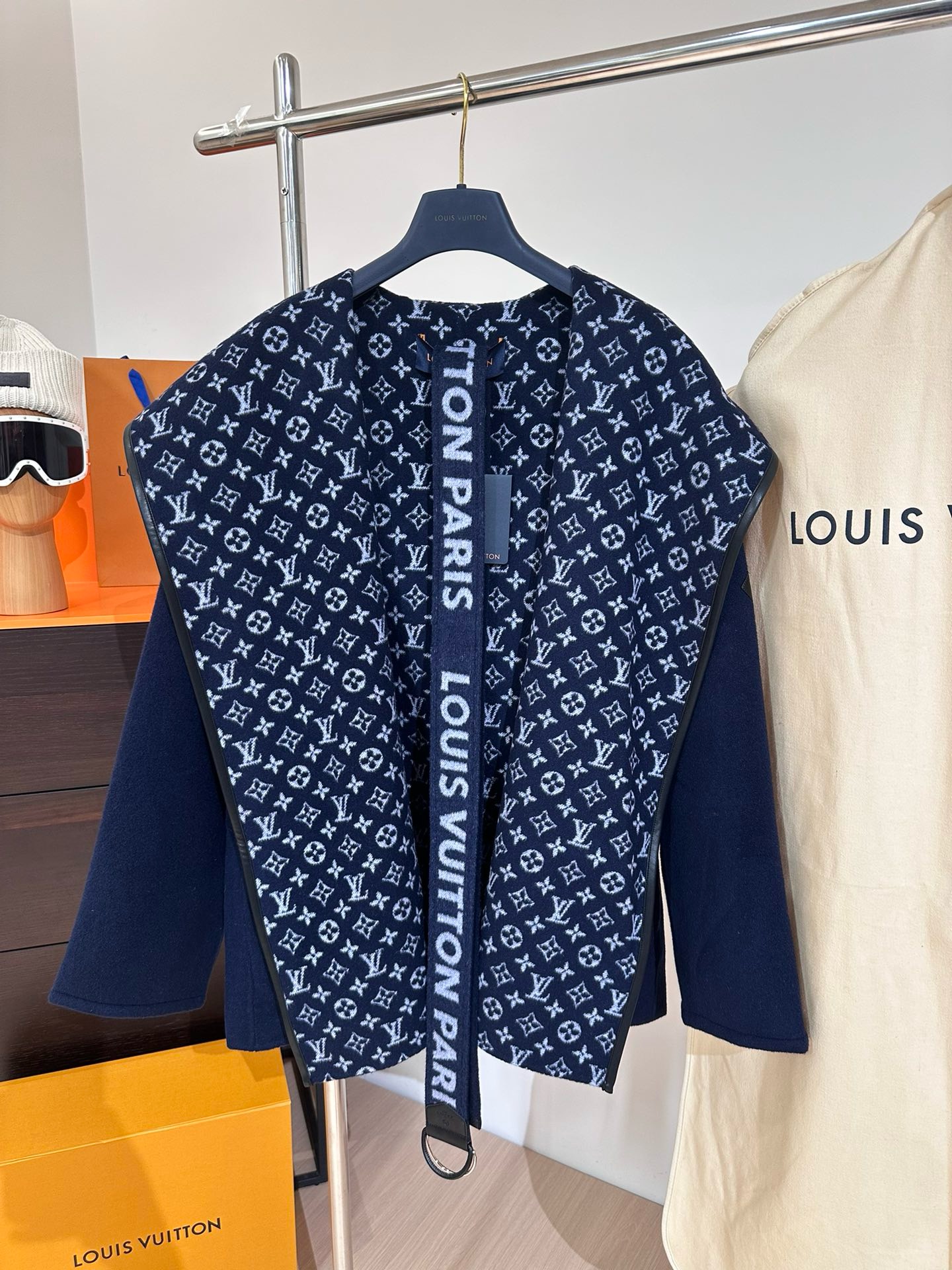 Lou*is Vuitt*on Wool Trench Coat
