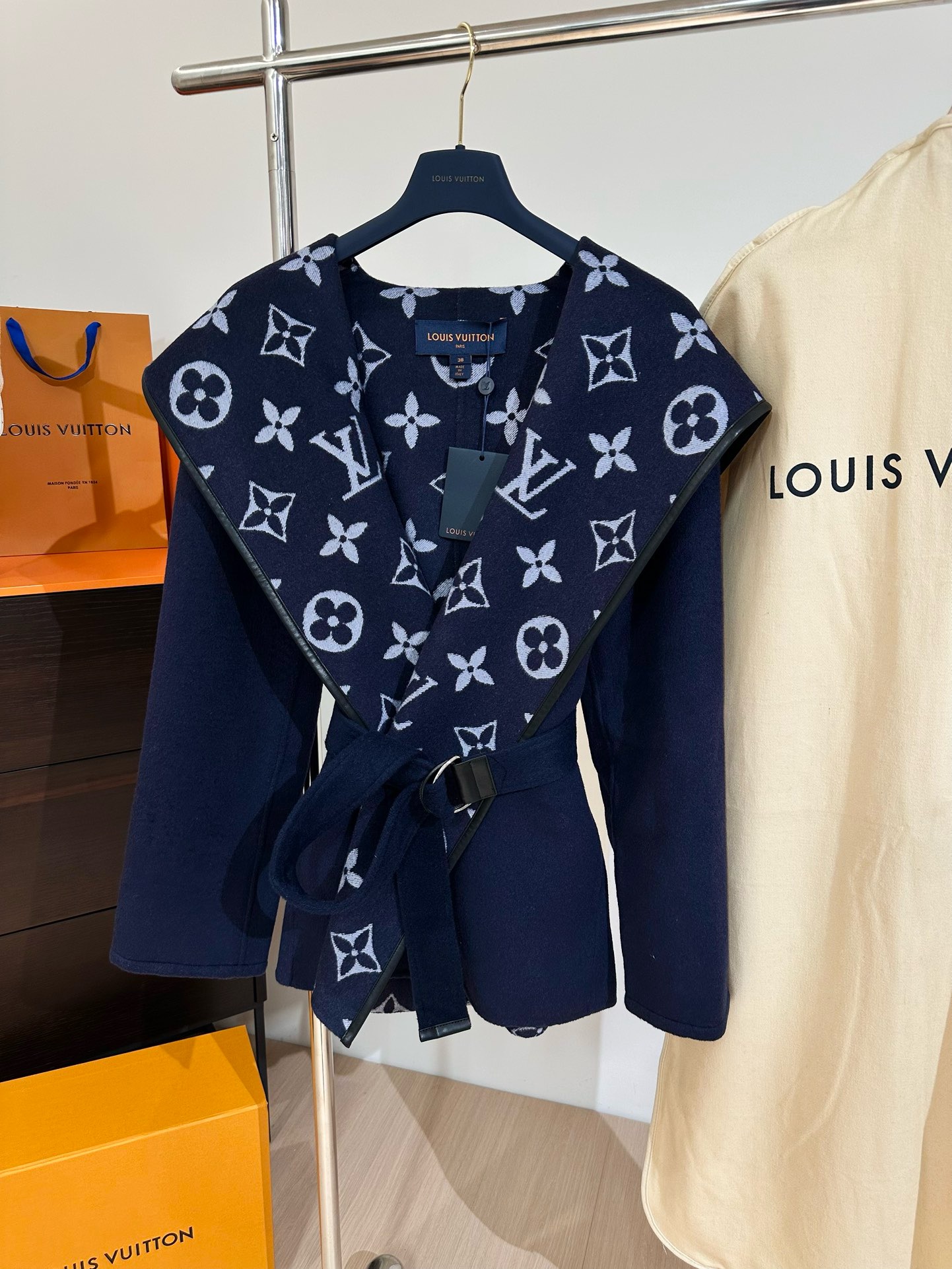 Lou*is Vuitt*on Wool Trench Coat
