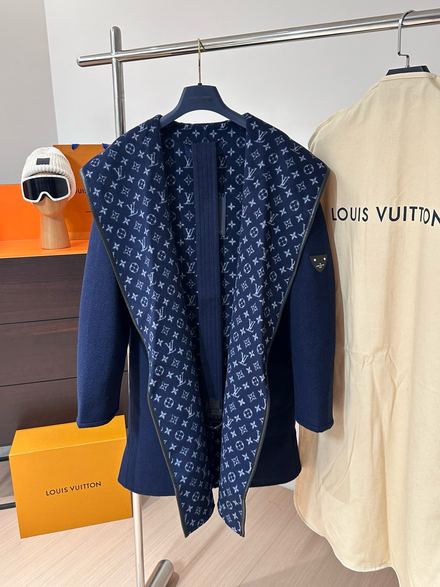 Lou*is Vuitt*on Wool Trench Coat