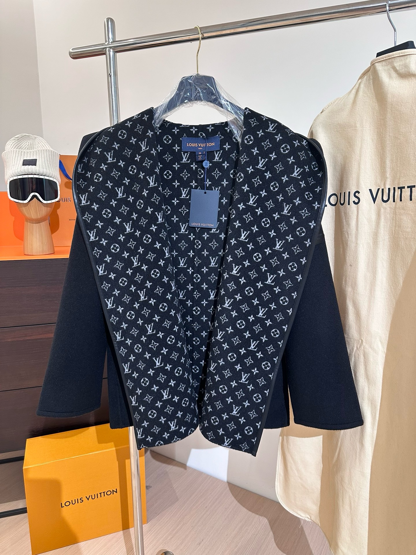 Lou*is Vuitt*on Wool Trench Coat