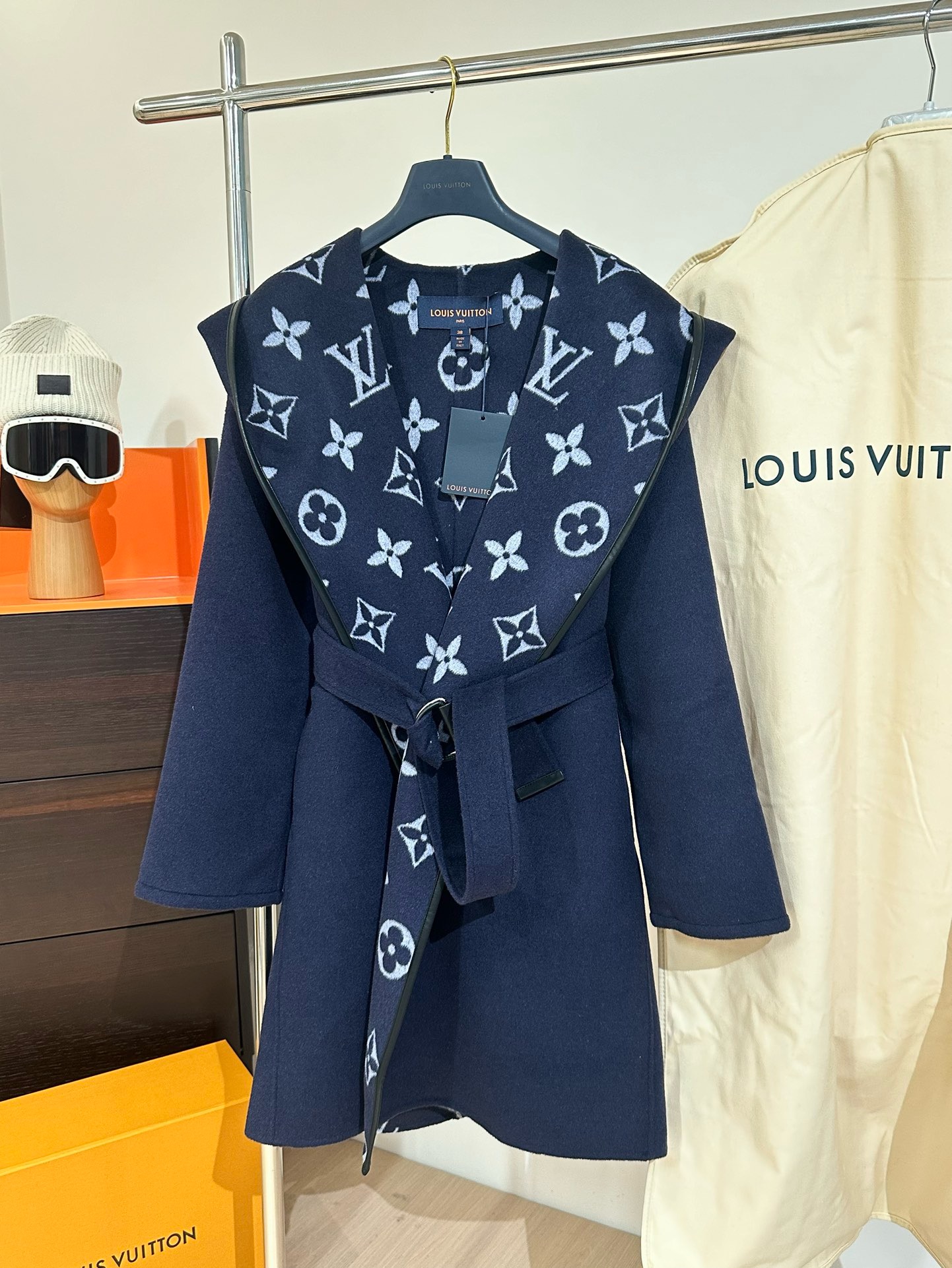 Lou*is Vuitt*on Wool Trench Coat