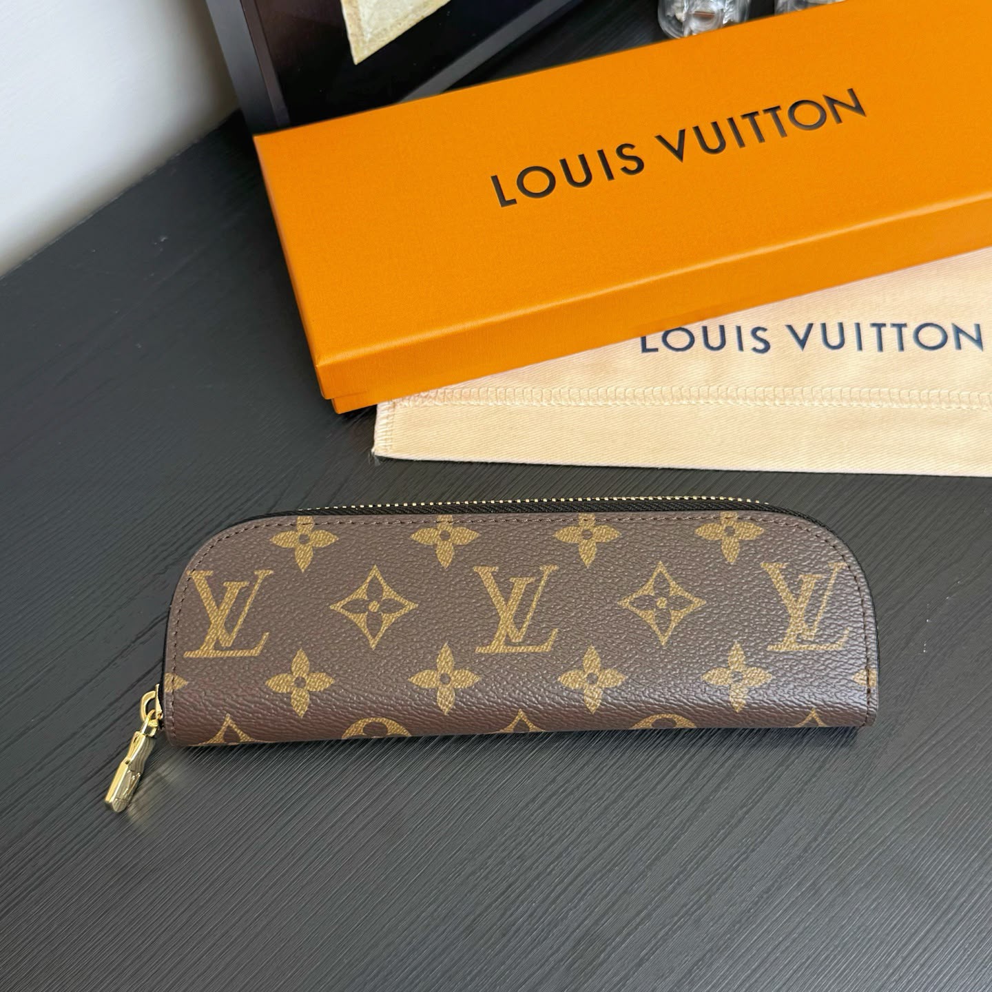 L0vis Vuitto*n Charlotte Pencil Pouch S00 - Library and Stationery-20*7*2CM