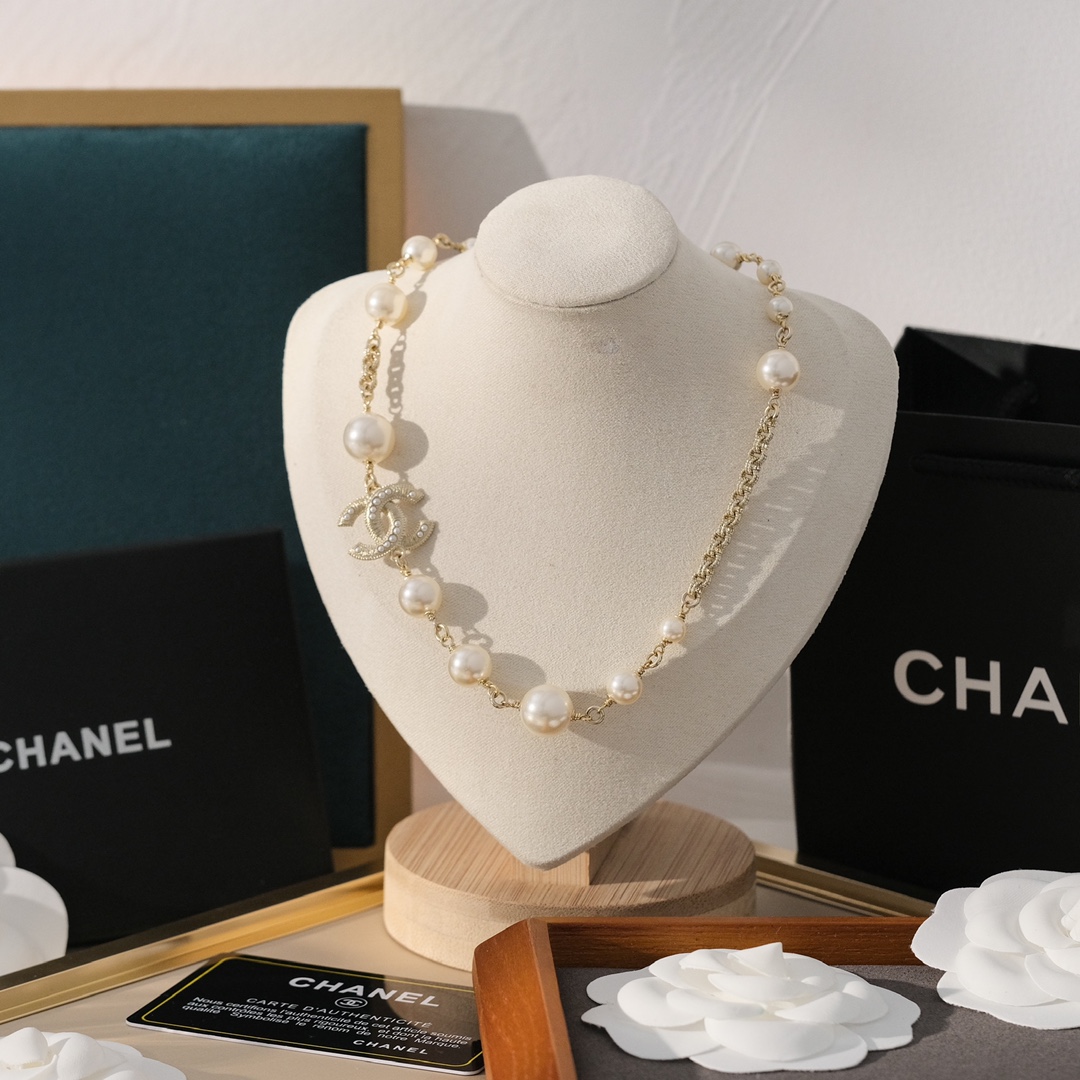 Ch@nel Choker