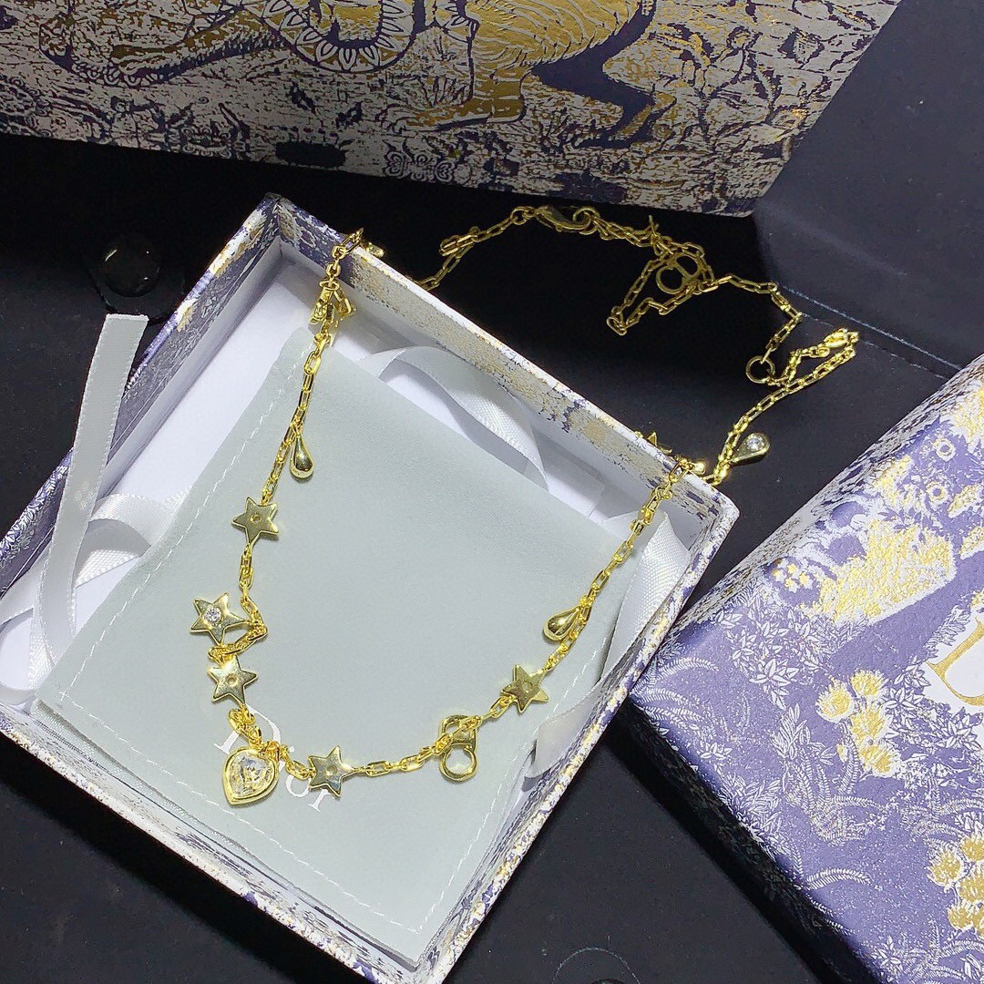 D*or necklace