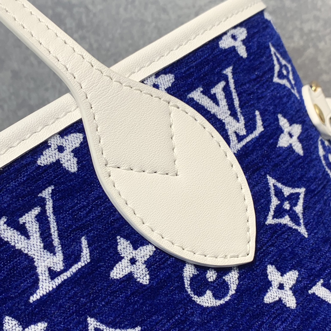 l0*is V*t0n neverfull m46102-32*29*17cm