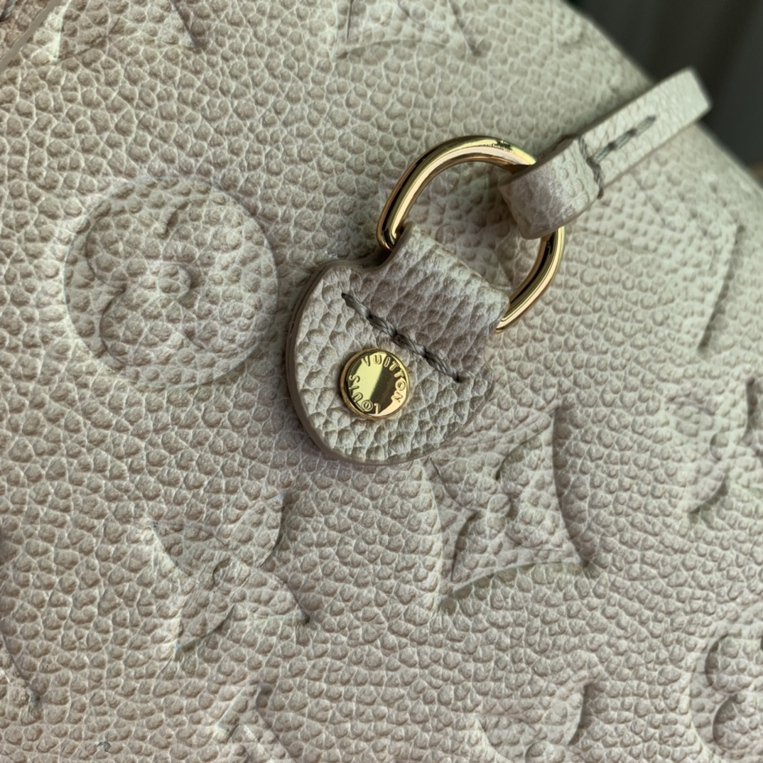 l0*is V*t0n neverfull m46102-32*29*17cm