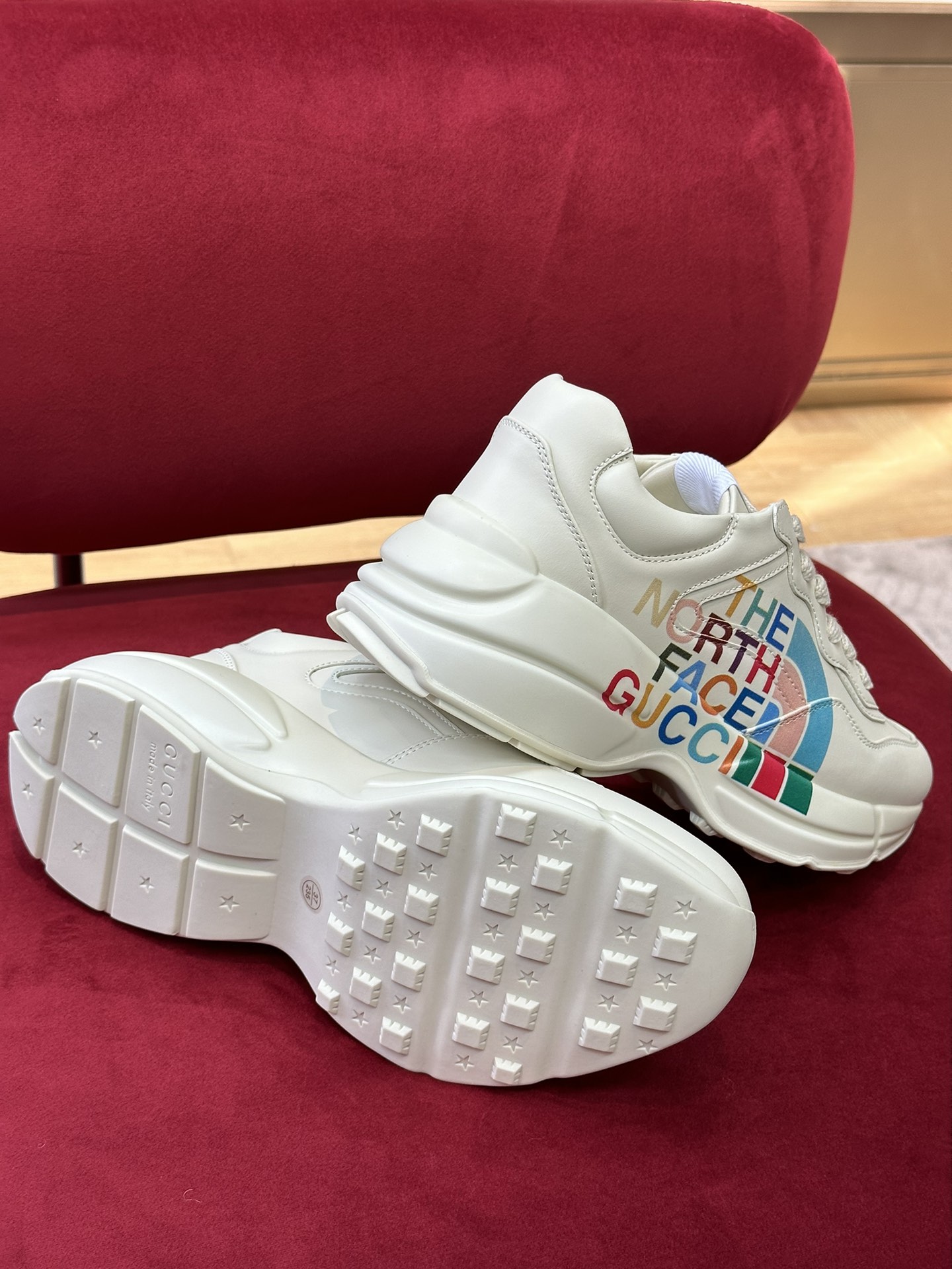 G*u*i&nor*h f**esneakers