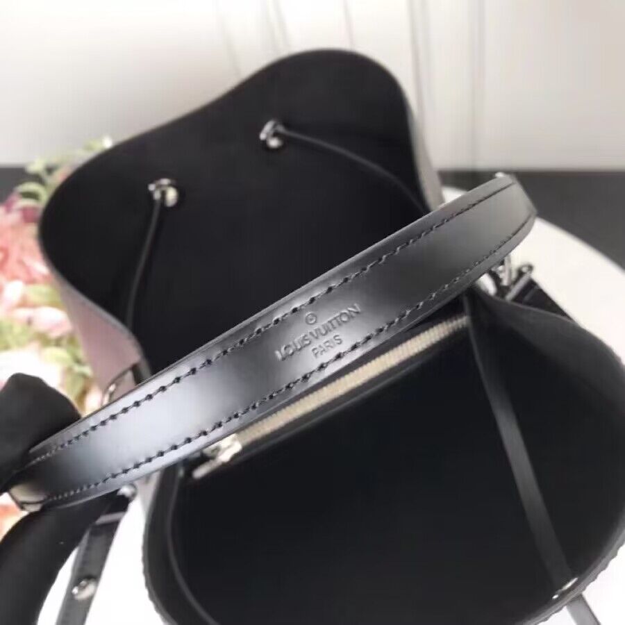 l0*is V*t0n néonoé bucket bag -24.27.15cm