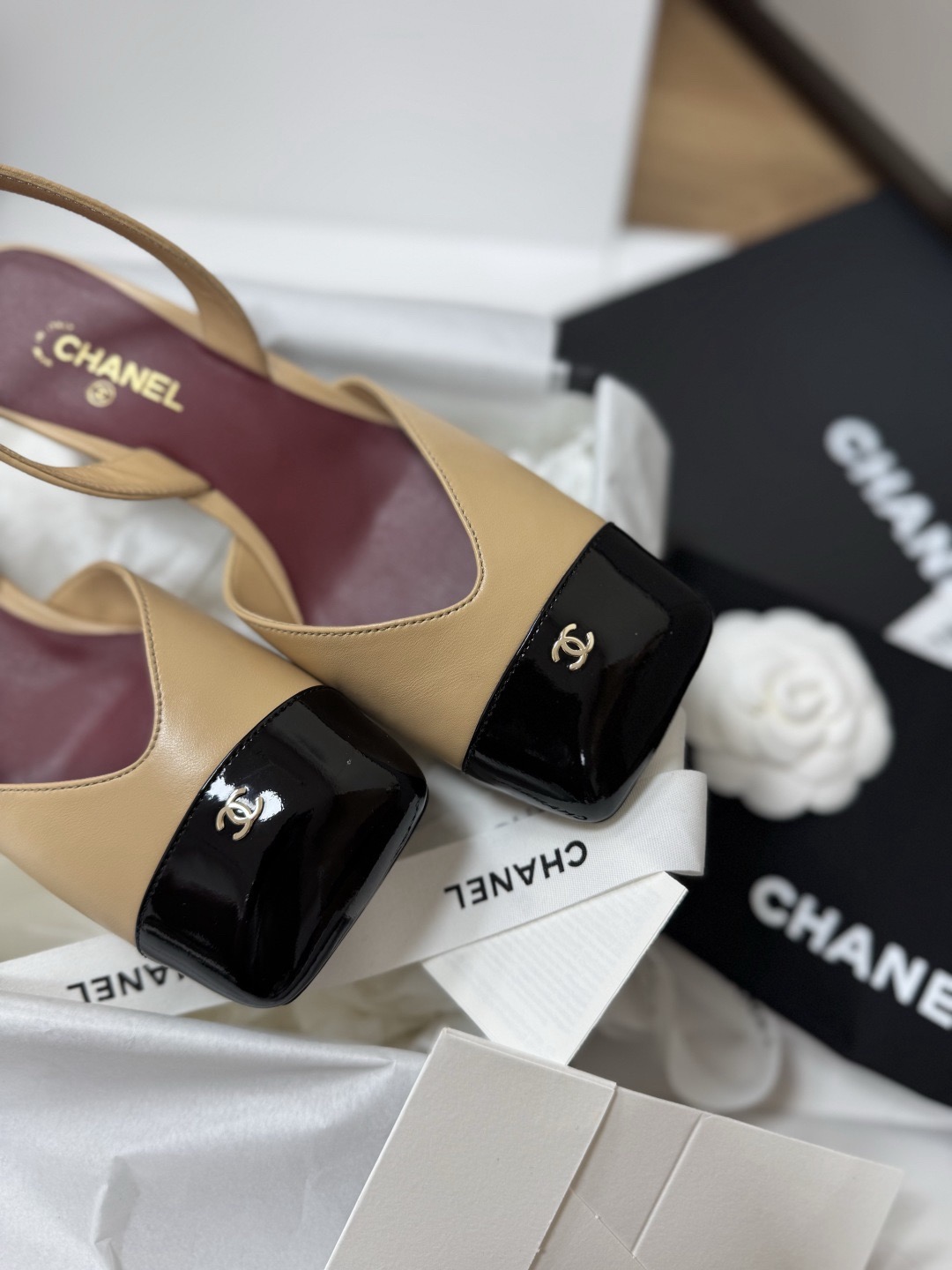 Cha*el Slingback
