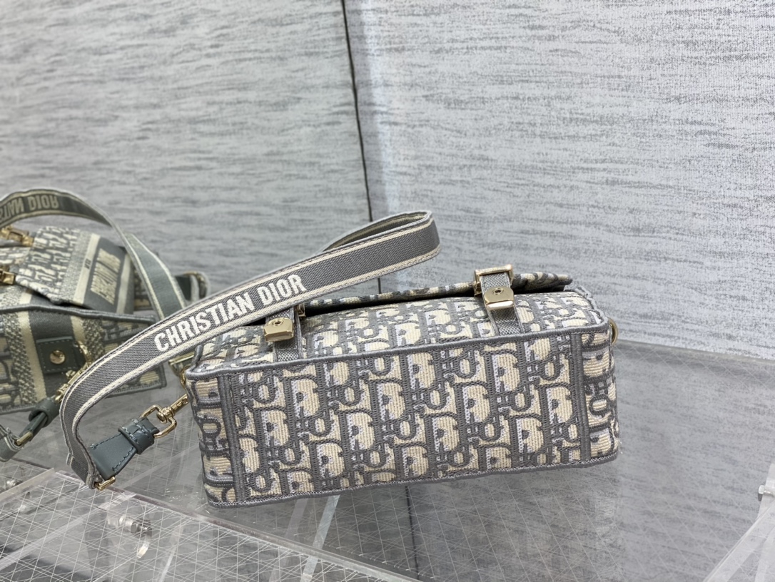 D*or camp bag-23×15×8cm