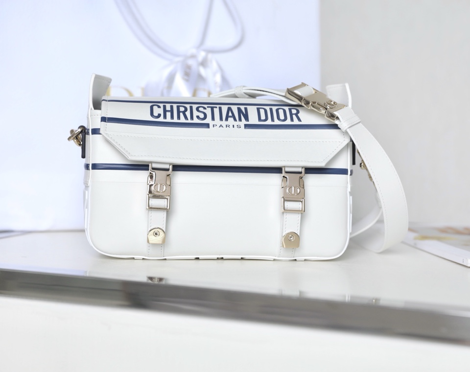 D*or camp bag-23×15×8cm