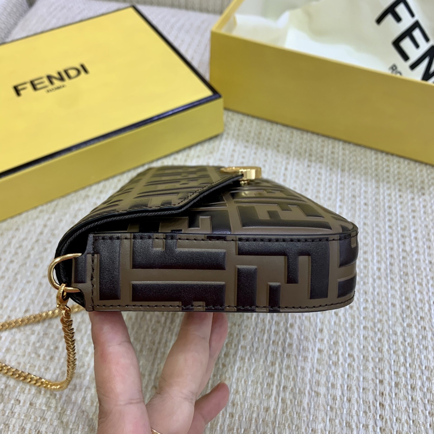 F**di chian bag-22x12x3cm