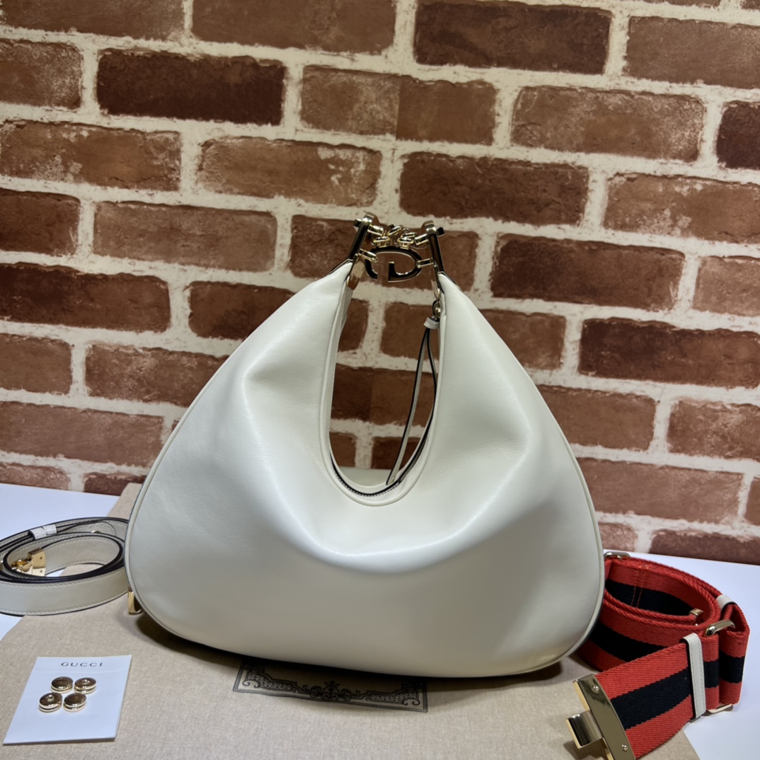 G*u*i attache large shoulder bag-35*32*6cm