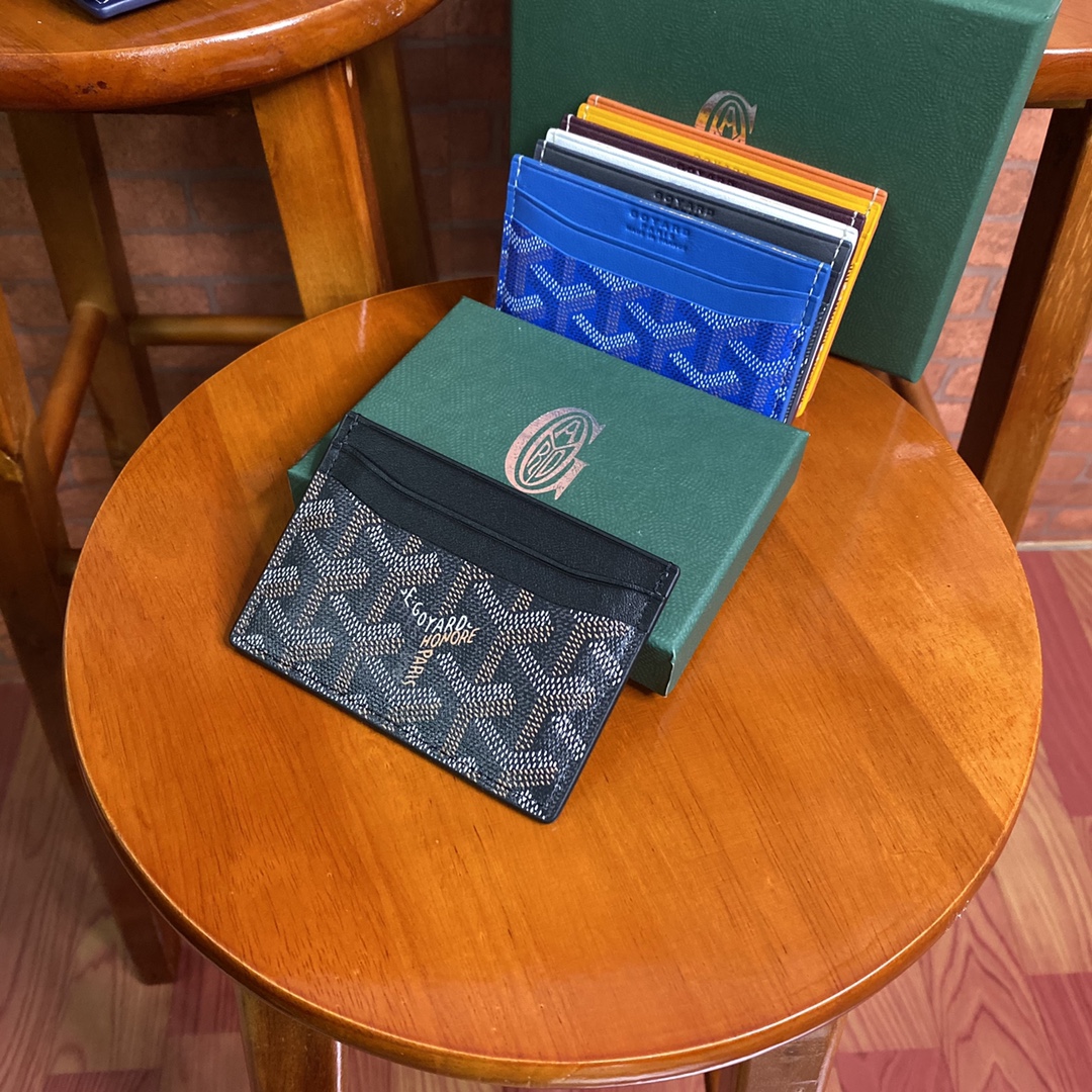 Go*ard card holder