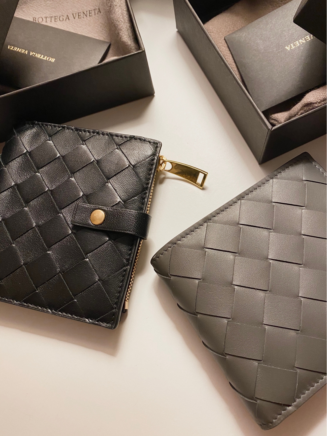 b0tte*a Ven*ta wallet-8.5cm
