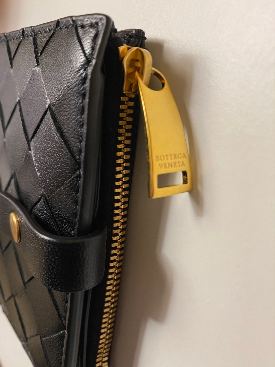 b0tte*a Ven*ta wallet-8.5cm