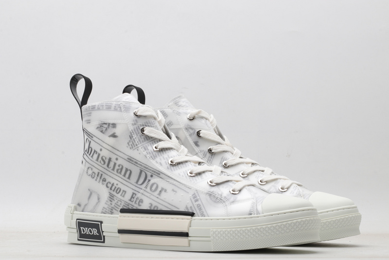 D*or high-top sneakers
