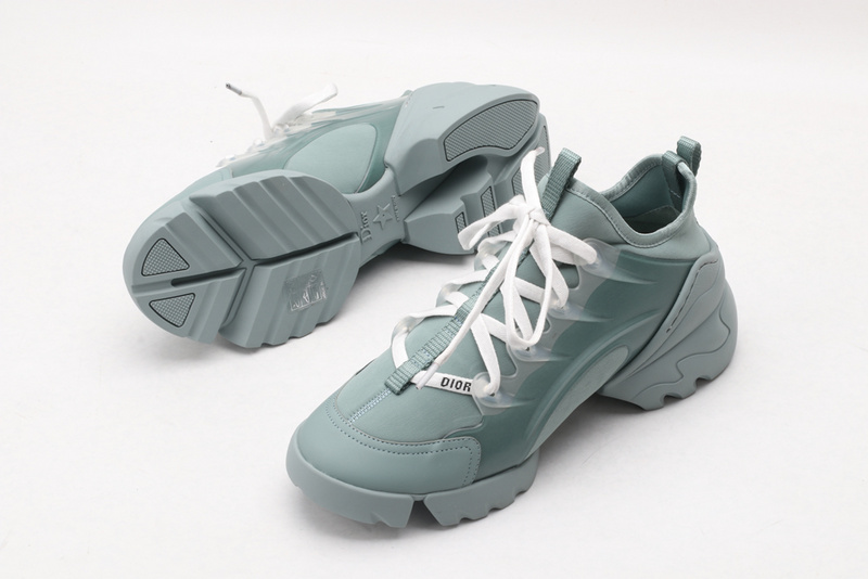 D*or sports sneakers