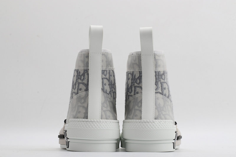 D*or high-top sneakers