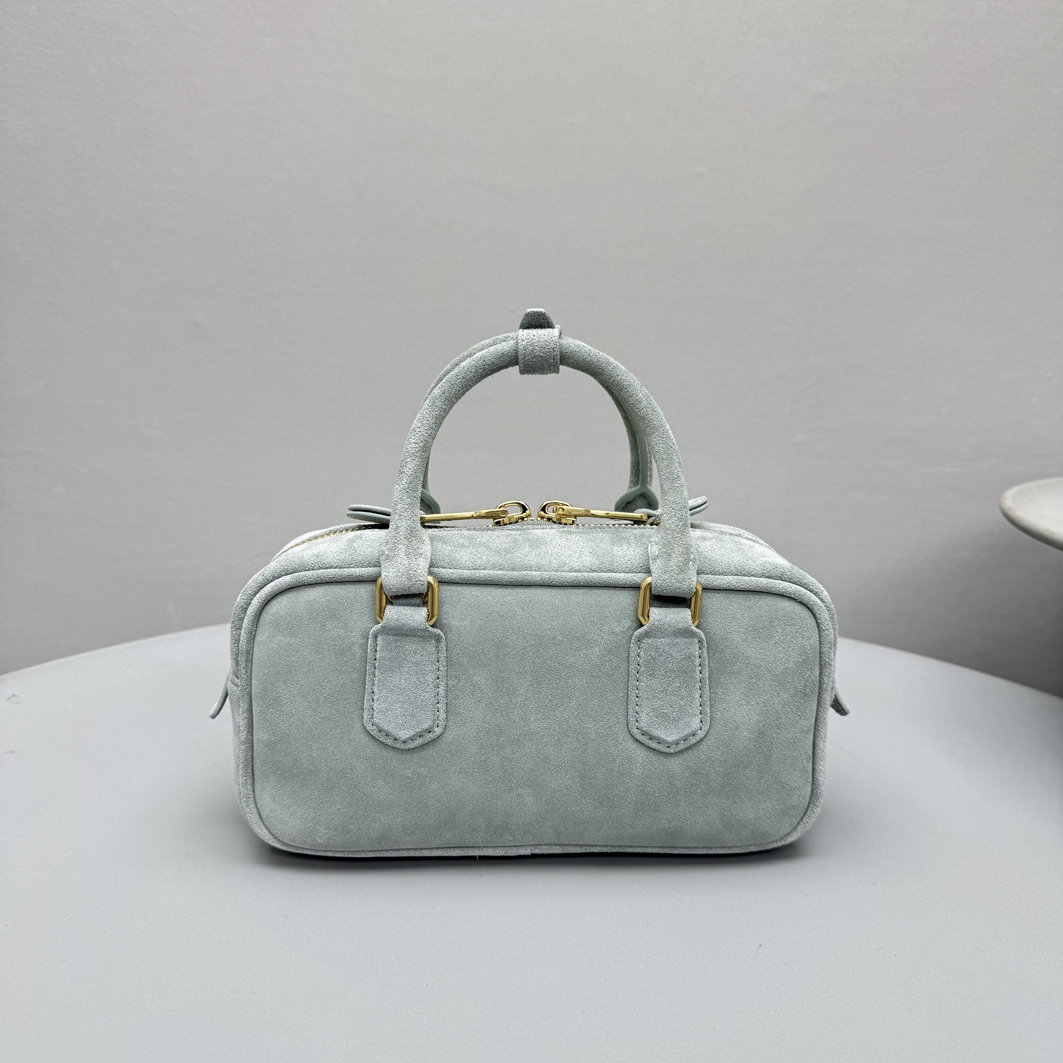 M1um1u Top Handbags-22X10.5X7.5CM