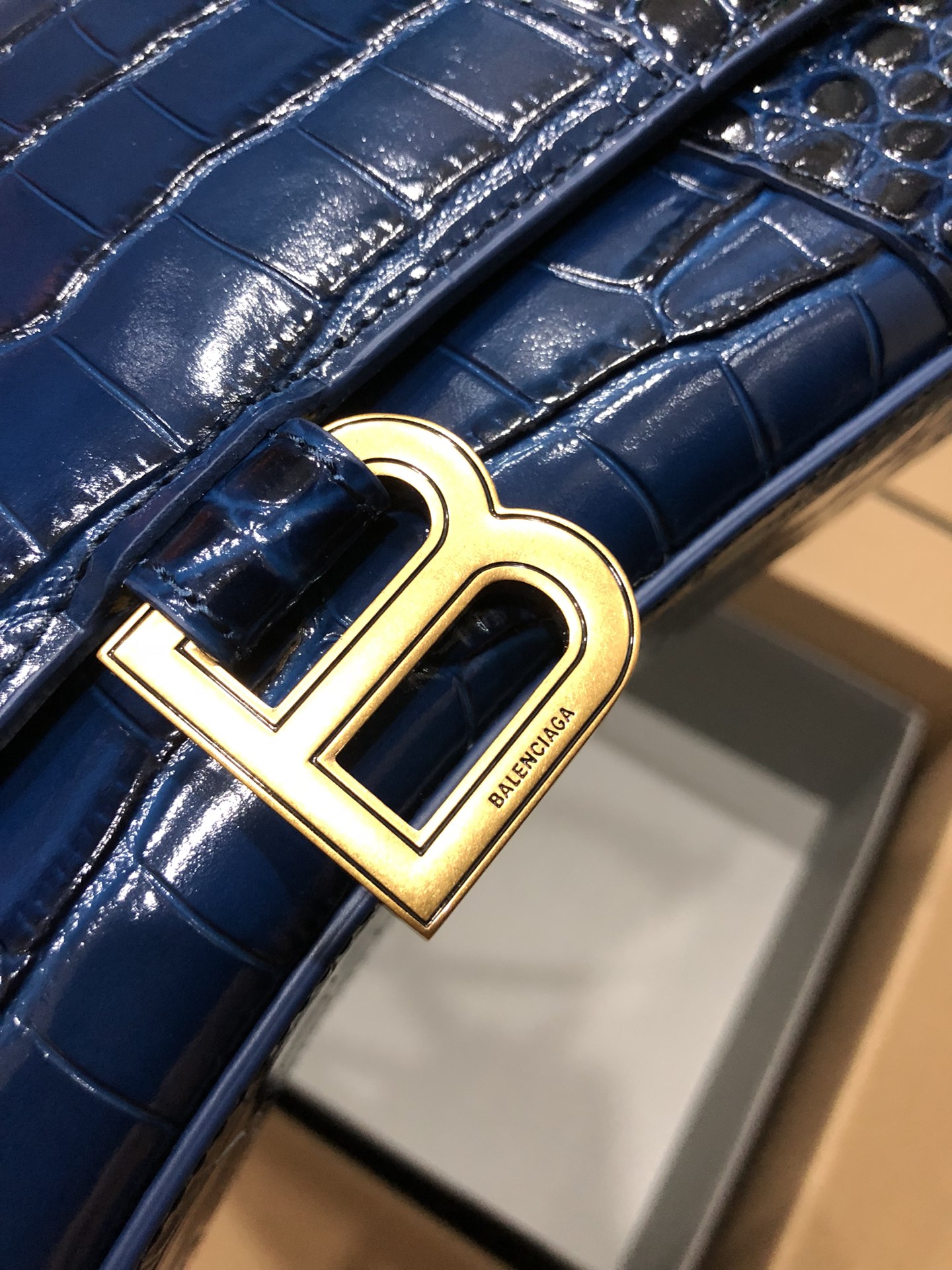 Ba*len*cia*ga hourglass bag-23x10x24cm