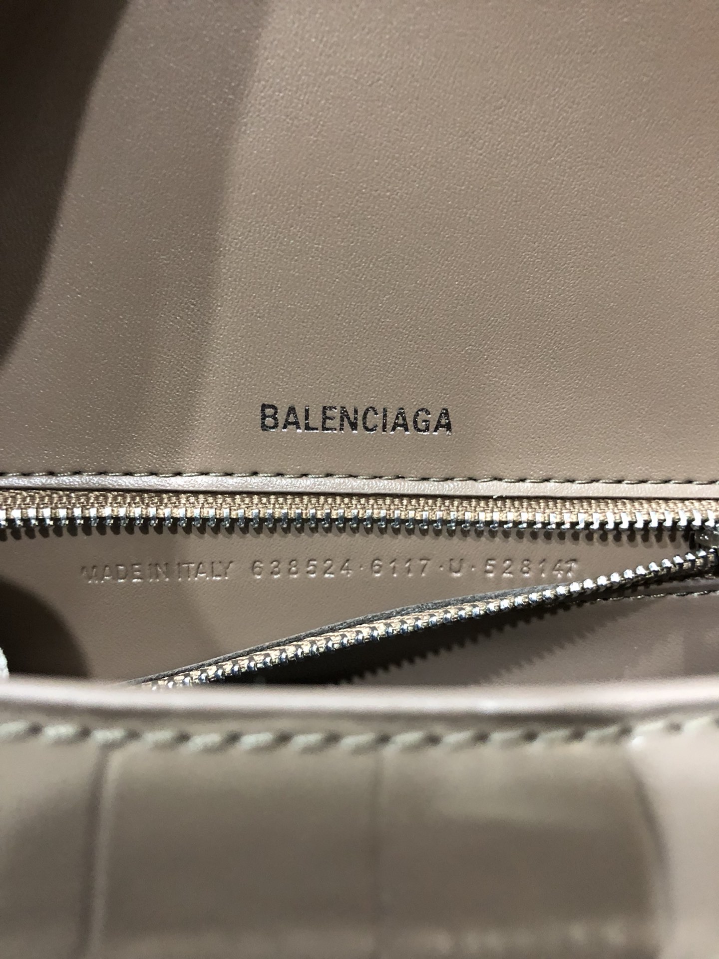 Ba*len*cia*ga hourglass bag-23x10x24cm