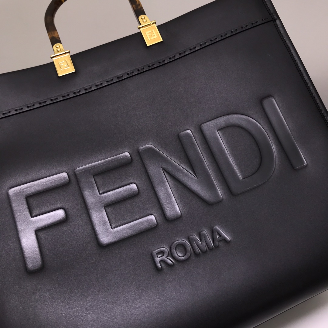 F**di tote-41x35x19cm