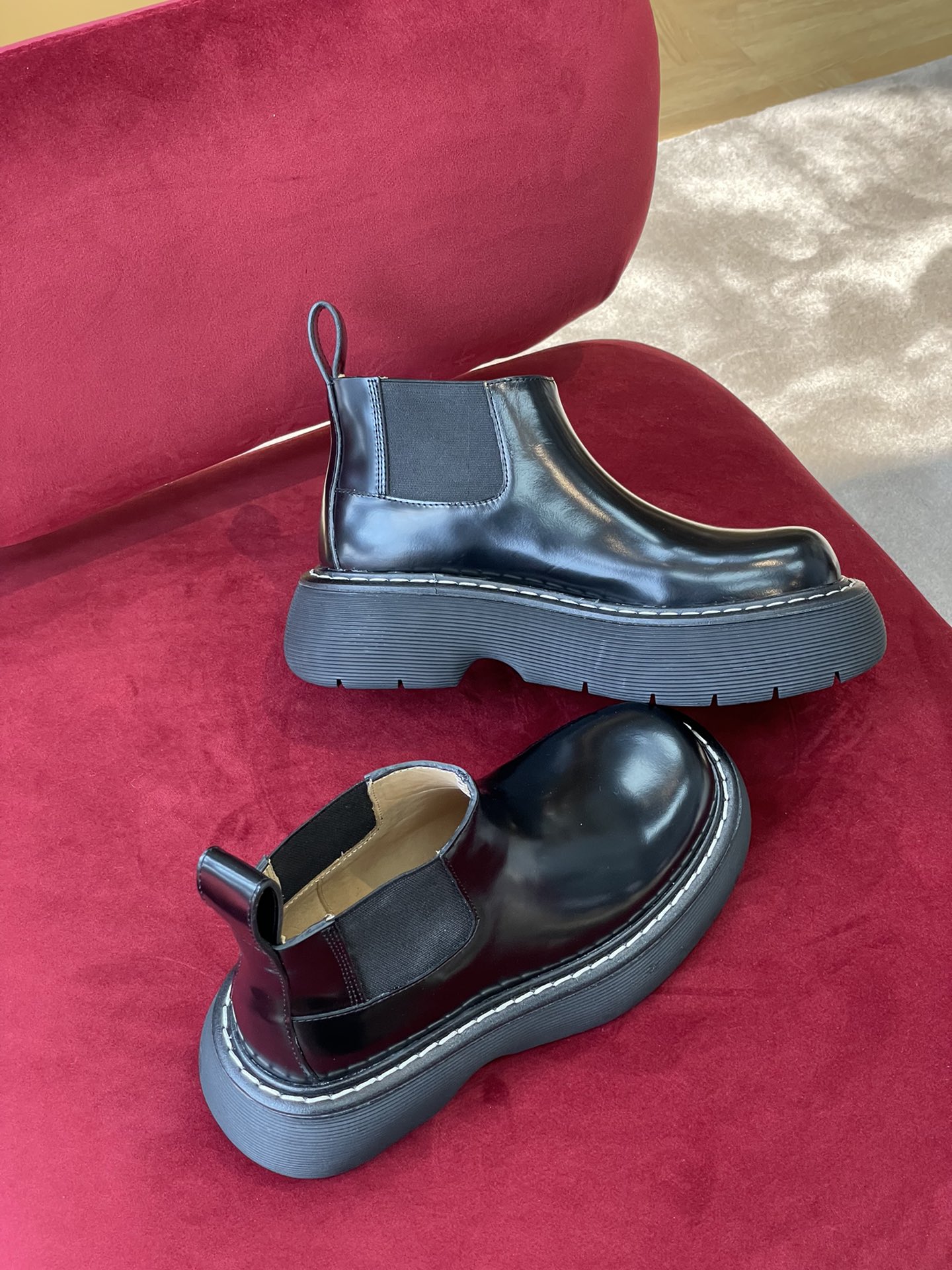 b0tte*a Ven*ta bounce boots(size 35-45)