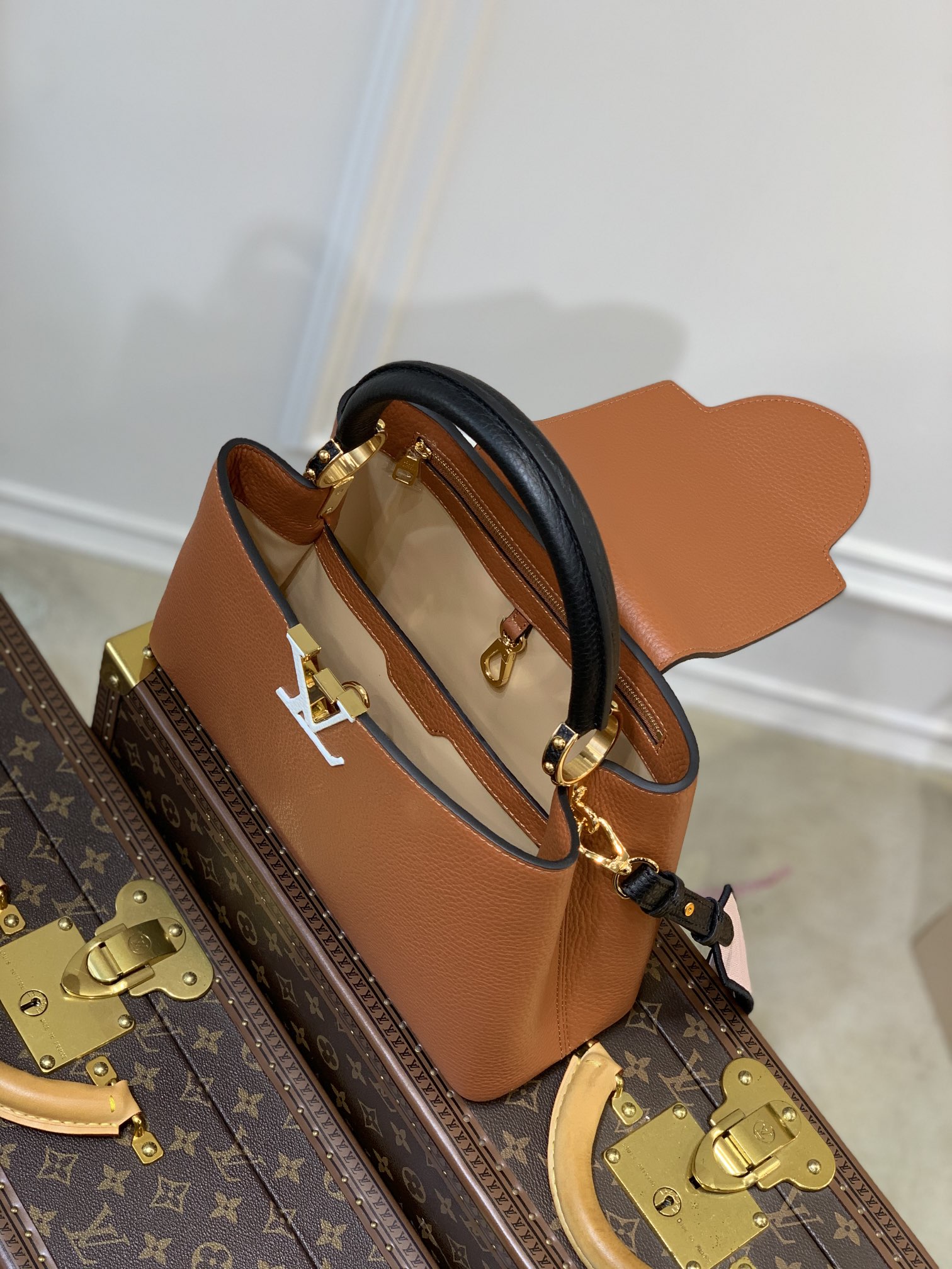 l0*is V*t0n capucines bag-31.5*20*11cm