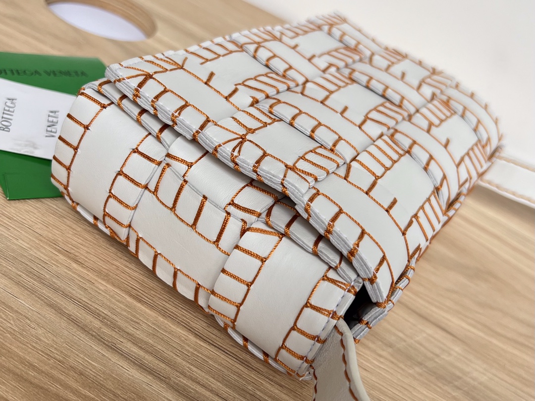 b0tte*a Ven*ta cassette bag-23x15x6cm