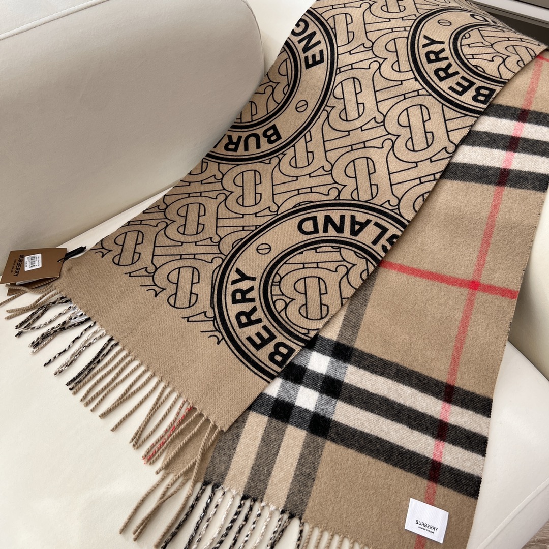 B**rry scarf-168x30cm