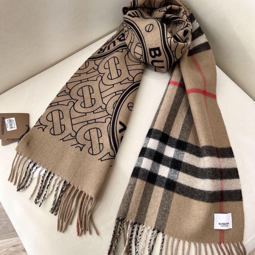 B**rry scarf-168x30cm