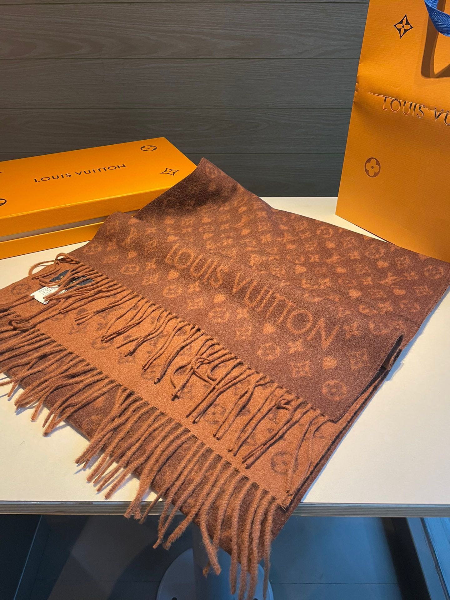 l0*is V*t0n scarf-45*190cm