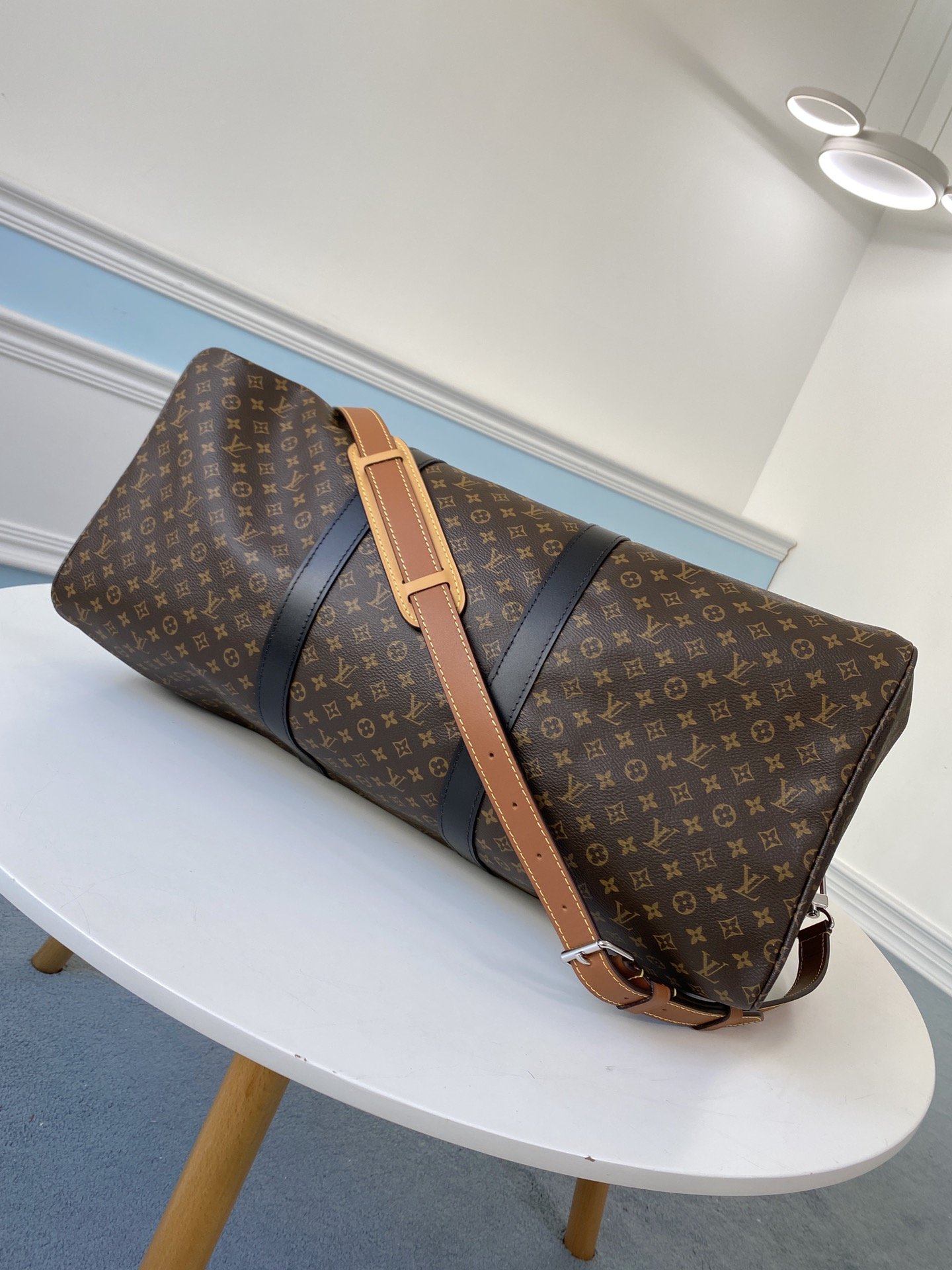 l0*is V*t0n keepall 50