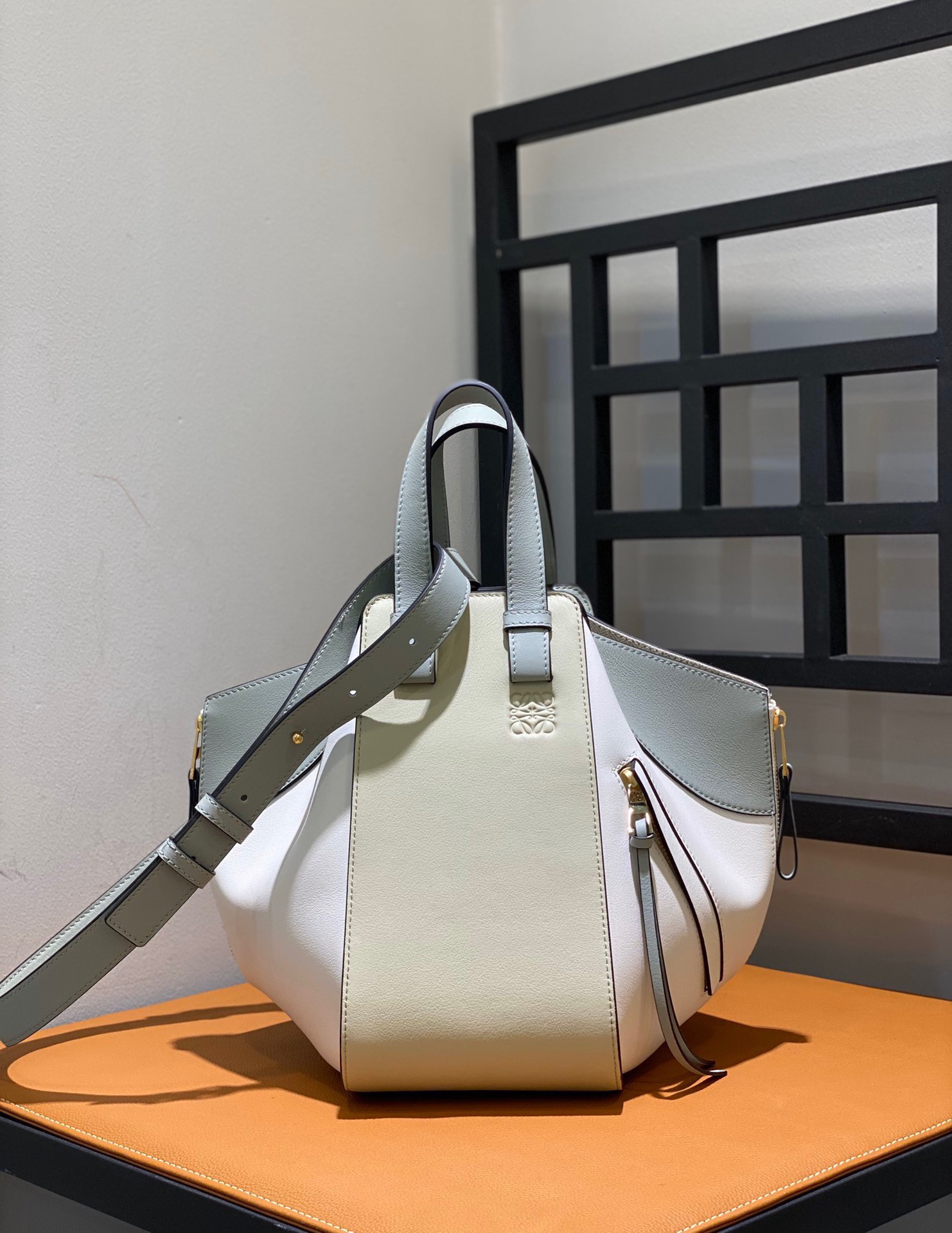 L0ew* hammock bag-29*26*14cm
