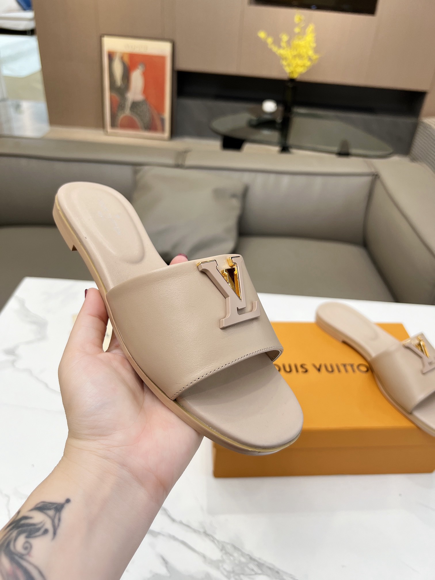 LV Slides(EU35-41)