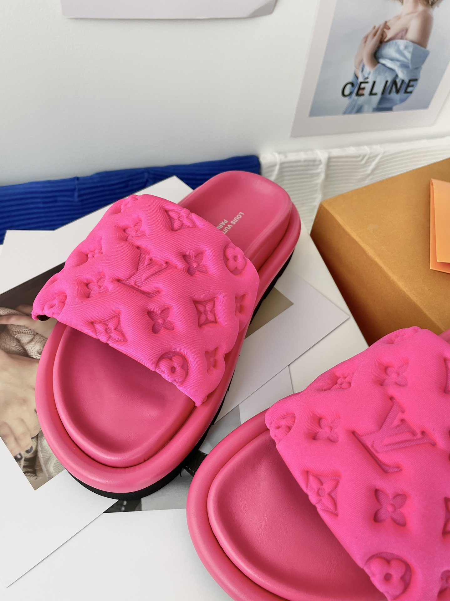 LV Pool Pillow Slides(EU35-41)