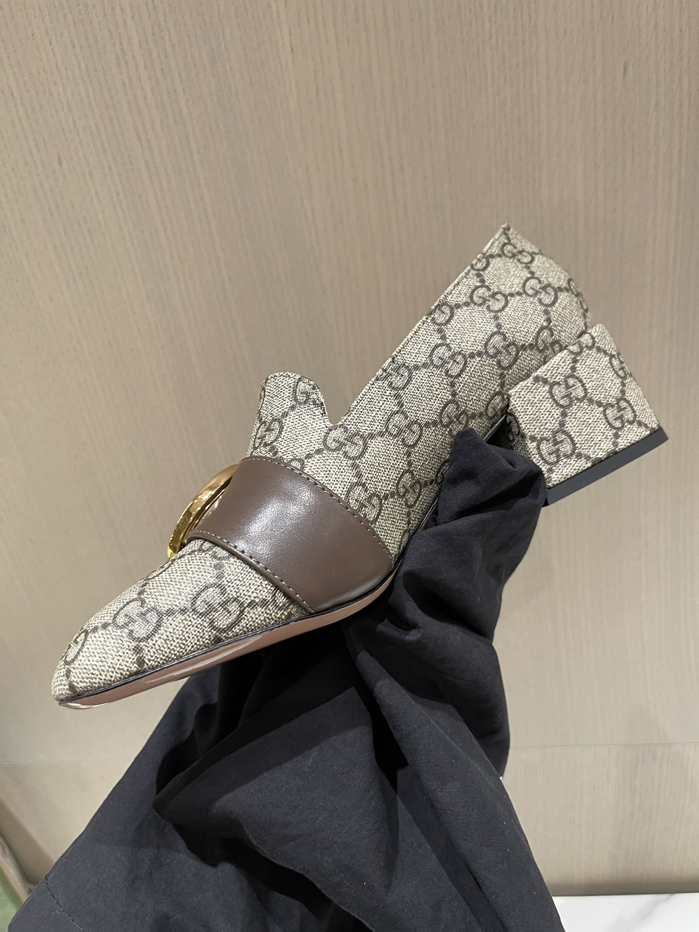 G*u*i loafers