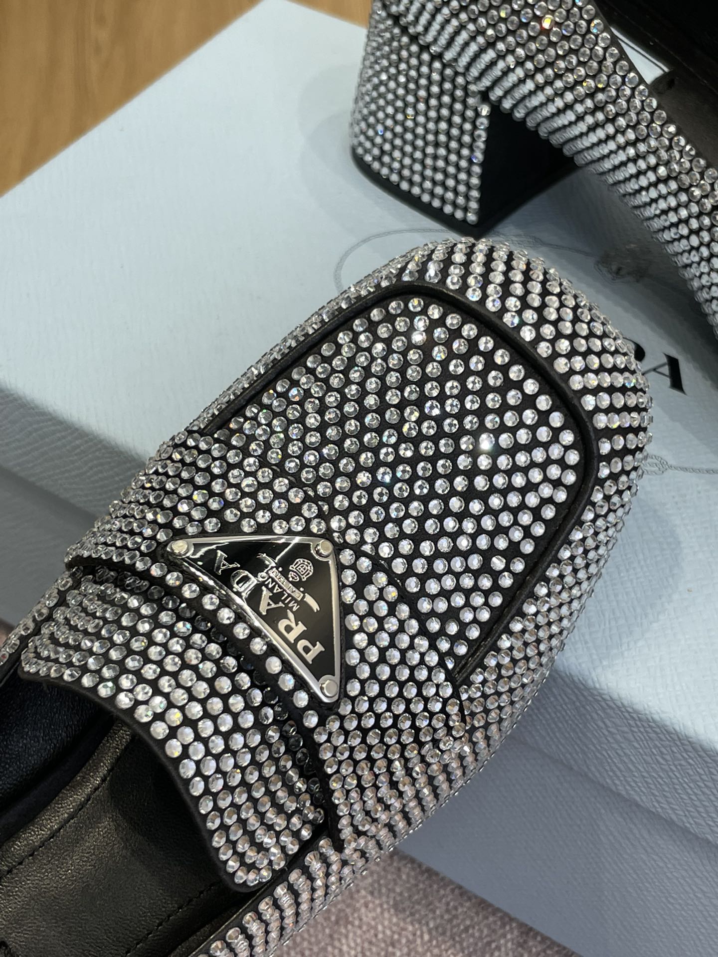 Pra*a loafers 2022ss