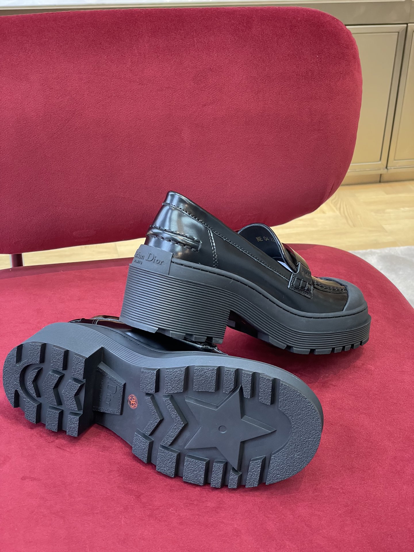 Pra*a loafers 2022ss