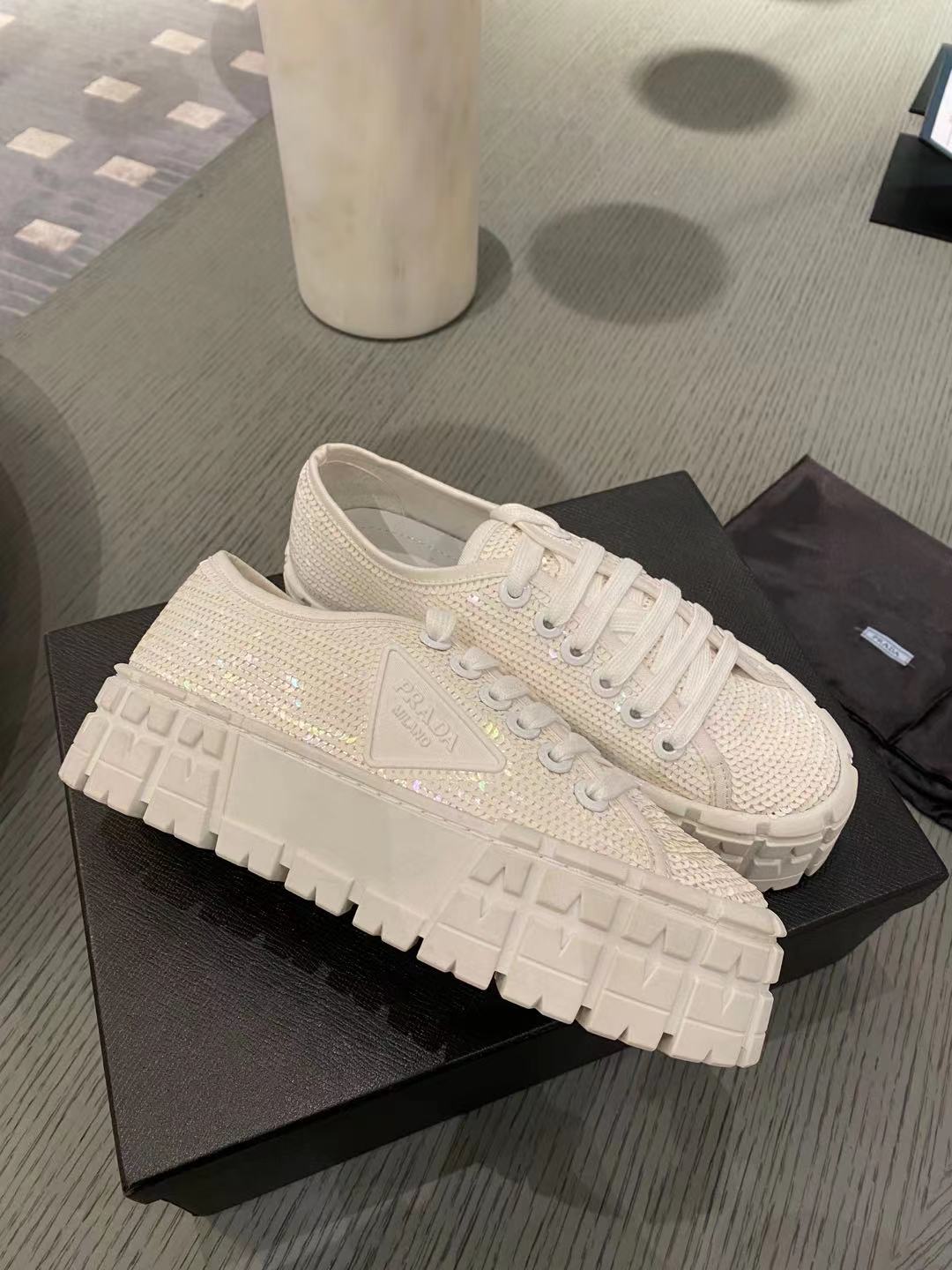 Pra*a boots 2022ss