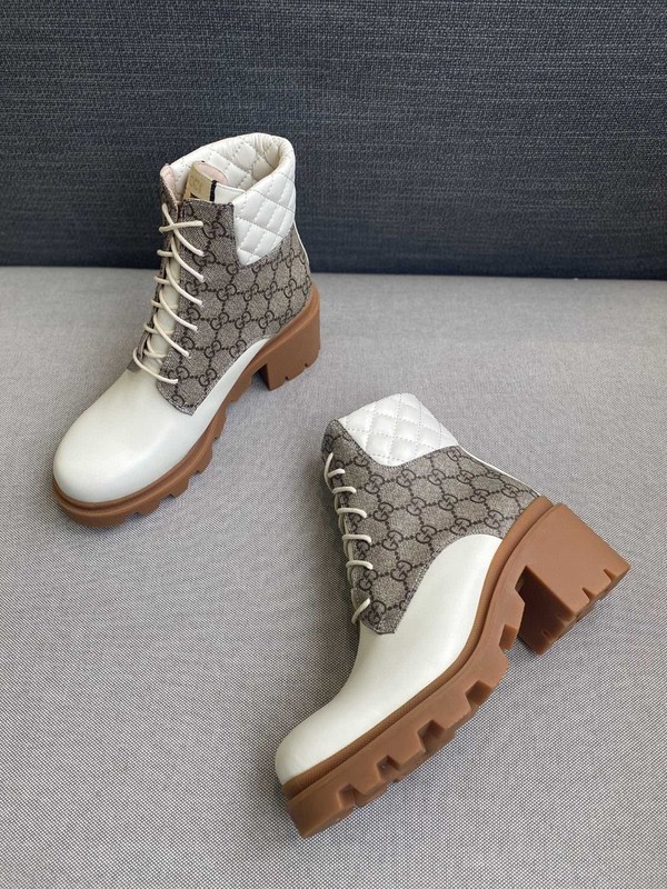 G*u*i boots