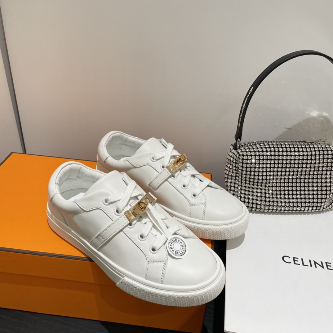 H**mes sneakers